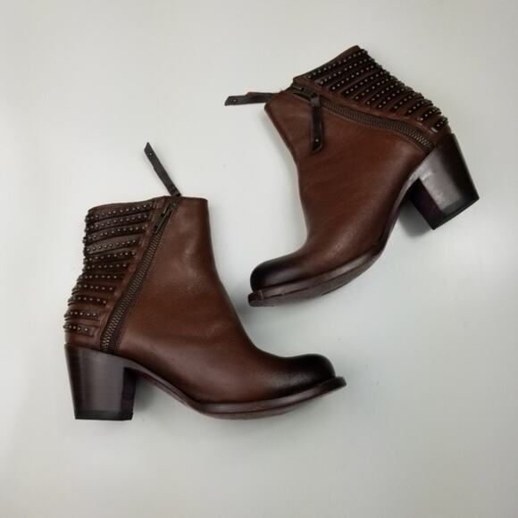 Denver Brown Studded Lady Gabriel Ankle Boots size 6.5 - Picture 3 of 12